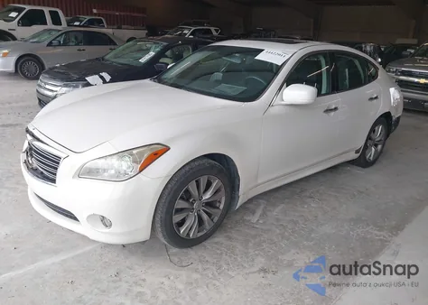 2011 Infiniti M37 z USA, uszkodzony, nr VIN JN1BY1AP9BM324744